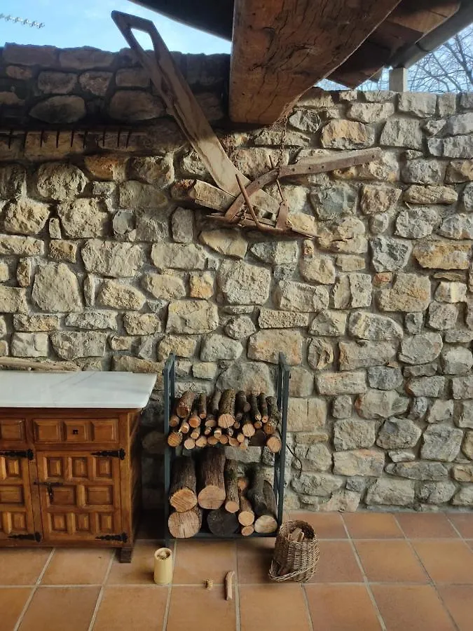 El Vilarot. La Casa De Piedra En La Naturaleza. Girona Chalet